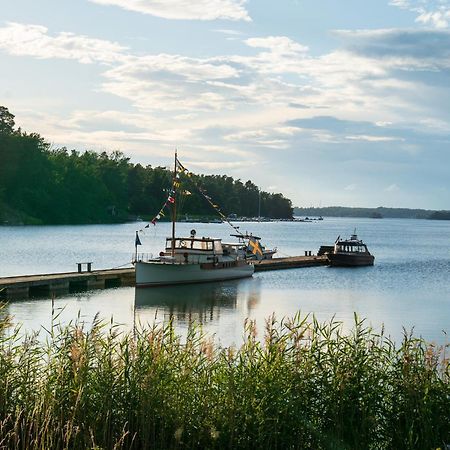 Skeviks Gård Hotel Gustavsberg Eksteriør billede