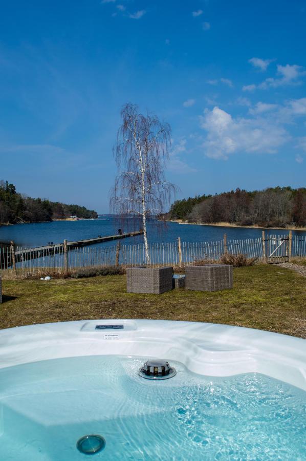 Skeviks Gård Hotel Gustavsberg Eksteriør billede