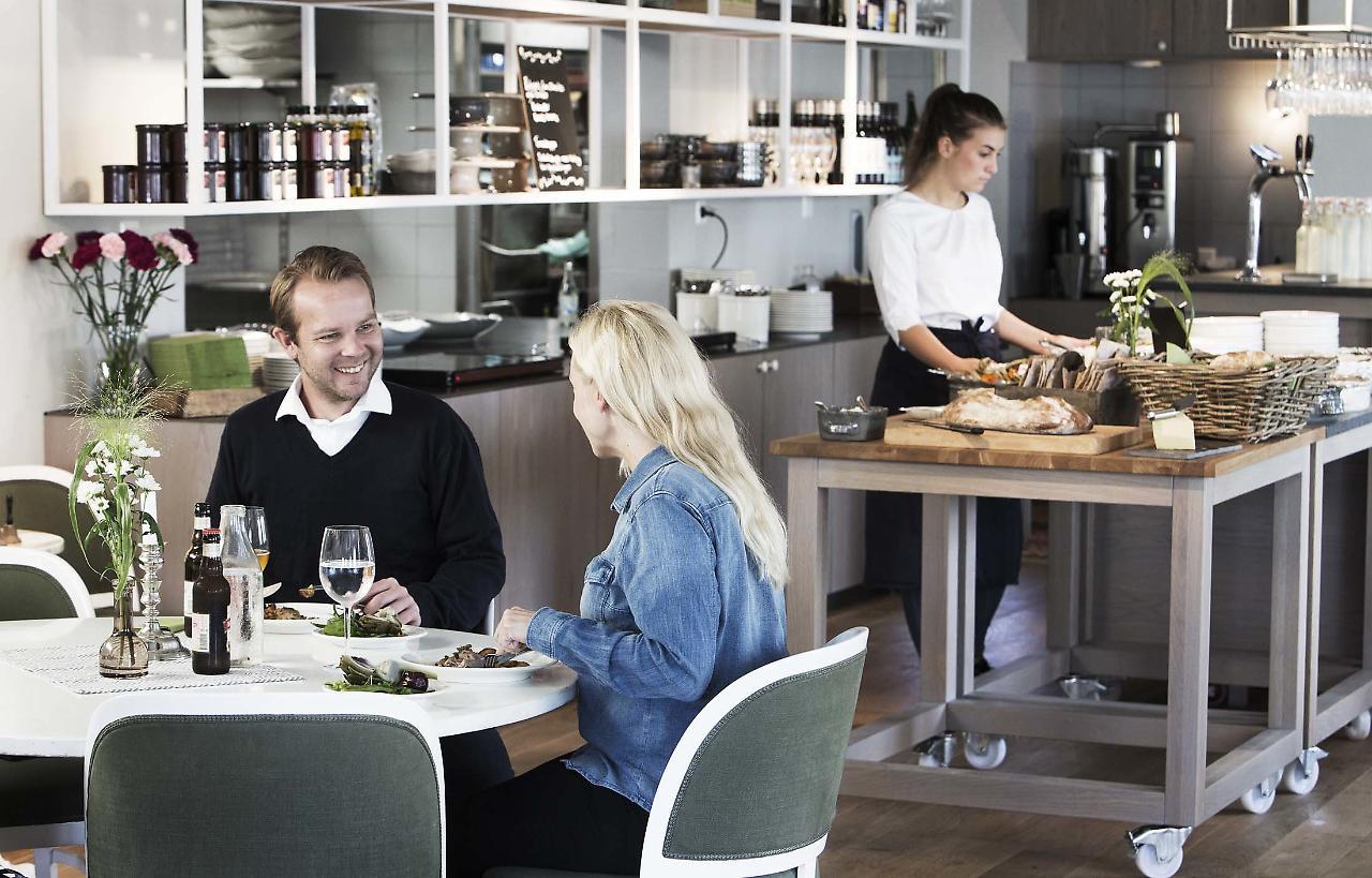Skeviks Gård Hotel Gustavsberg Eksteriør billede