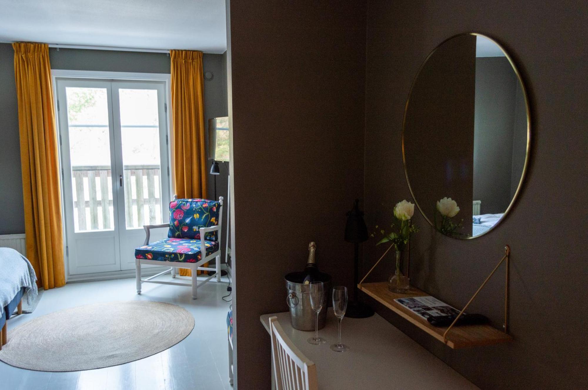 Skeviks Gård Hotel Gustavsberg Eksteriør billede