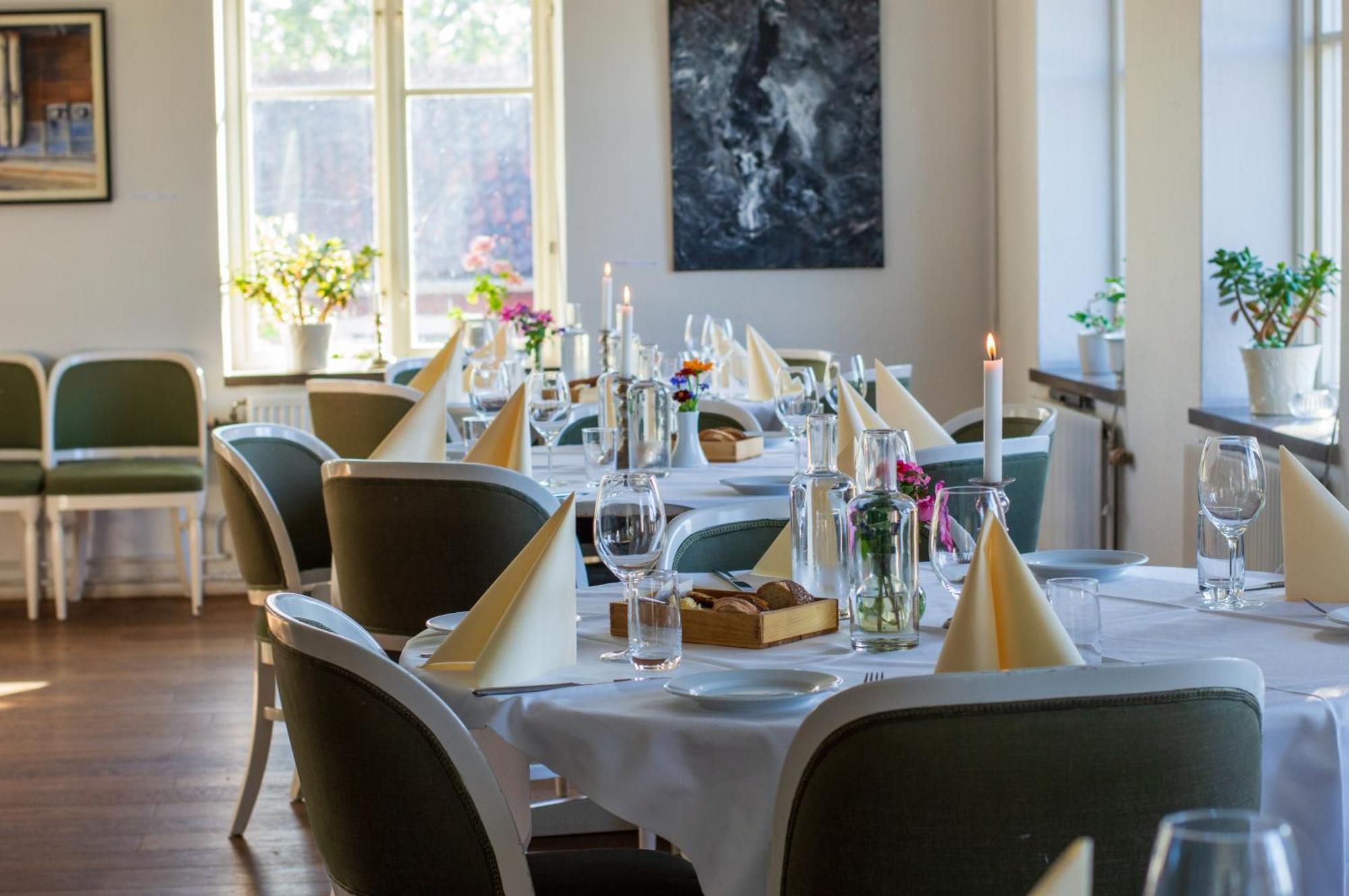 Skeviks Gård Hotel Gustavsberg Eksteriør billede